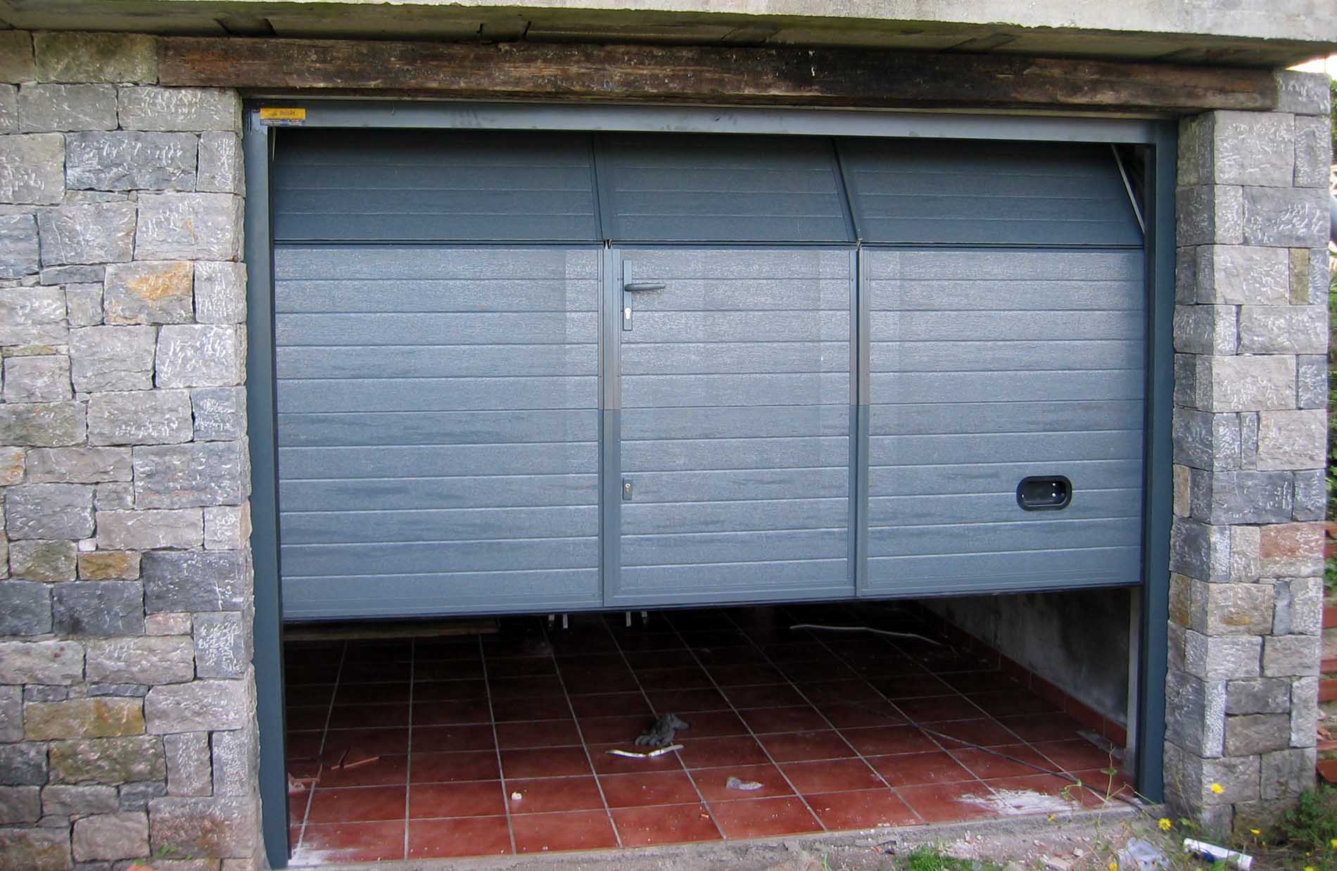 Cerraduras para Puertas de Garaje Seccionales